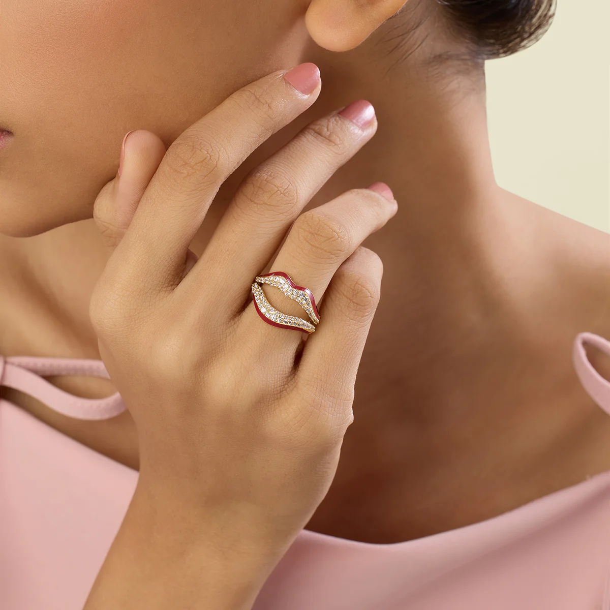Obscura Lip Ring In 18Kt Gold Plated - Image 4